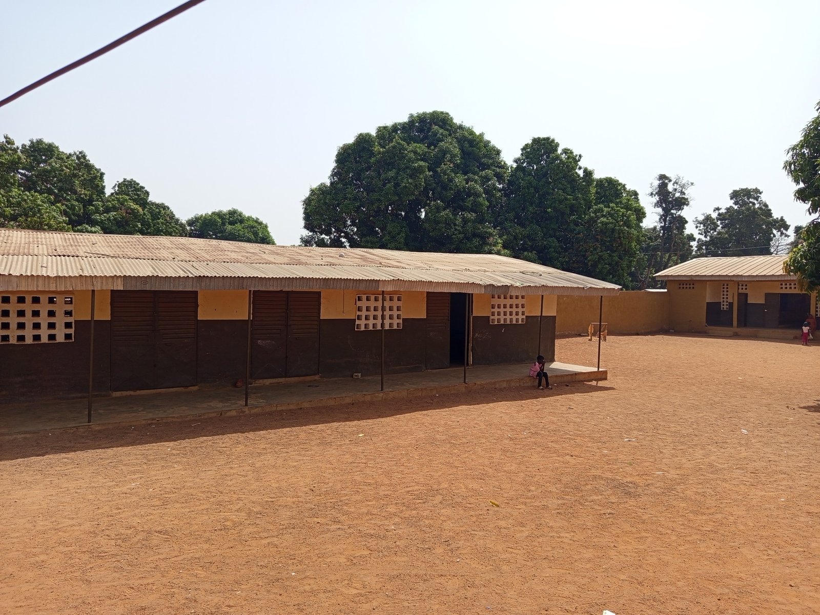 École confessionnelle maternelle Aniwardine