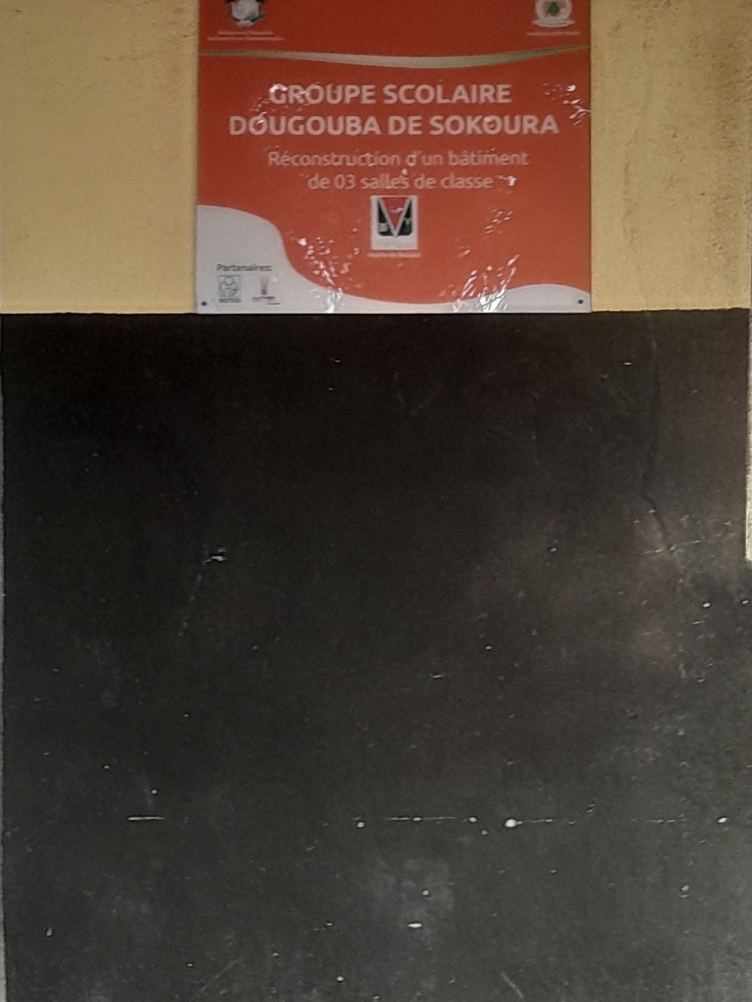 DOUGOUBA C