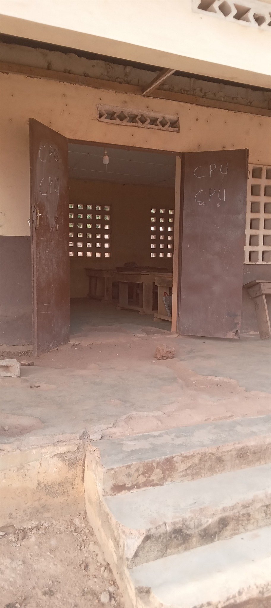 CLASSE PASSERELLE DIMANDOUGOU